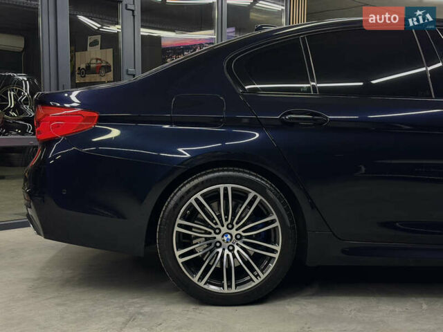 БМВ 5 Серия 2017 в Одессе на Automoto.ua Синий БМВ 5 Серия, объемом двигателя 2.99 л и пробегом 143 тыс. км за 36500 $, фото 17 на Automoto.ua