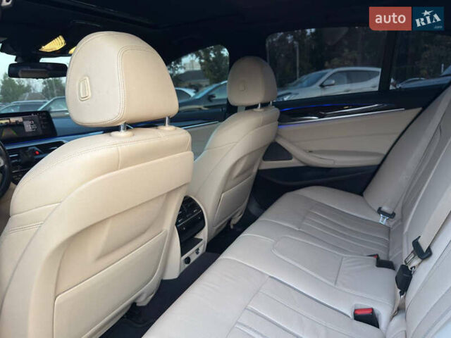 Синий БМВ 5 Серия, объемом двигателя 3 л и пробегом 138 тыс. км за 39500 $, фото 22 на Automoto.ua