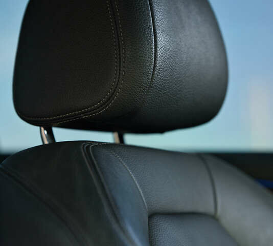 Синий БМВ 5 Серия, объемом двигателя 3 л и пробегом 87 тыс. км за 35900 $, фото 23 на Automoto.ua