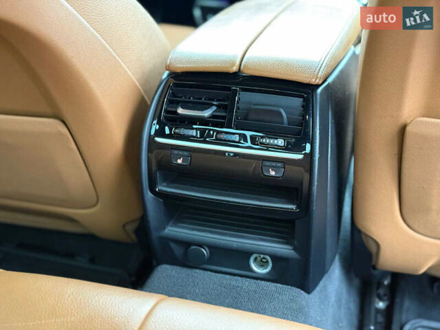 Синій БМВ 5 Серія, об'ємом двигуна 2 л та пробігом 122 тис. км за 26500 $, фото 30 на Automoto.ua