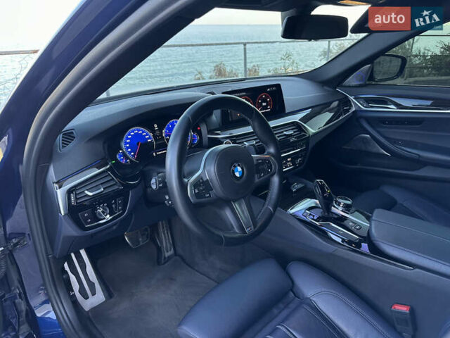 БМВ 5 Серия 2017 в Одессе на Automoto.ua Синий БМВ 5 Серия, объемом двигателя 3 л и пробегом 159 тыс. км за 33900 $, фото 14 на Automoto.ua
