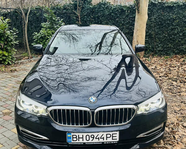 Синій БМВ 5 Серія, об'ємом двигуна 2 л та пробігом 113 тис. км за 31000 $, фото 1 на Automoto.ua