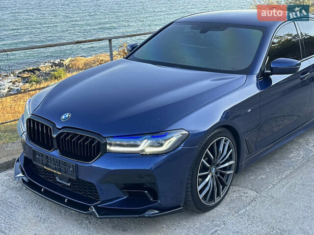 БМВ 5 Серия 2017 в Одессе на Automoto.ua Синий БМВ 5 Серия, объемом двигателя 3 л и пробегом 159 тыс. км за 33900 $, фото 3 на Automoto.ua
