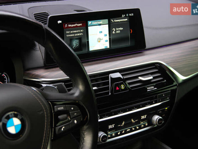 Синій БМВ 5 Серія, об'ємом двигуна 2 л та пробігом 62 тис. км за 31000 $, фото 27 на Automoto.ua