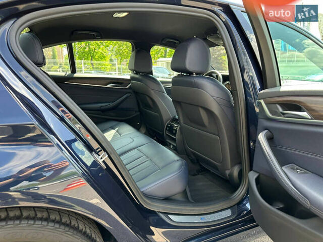 Синій БМВ 5 Серія, об'ємом двигуна 2 л та пробігом 101 тис. км за 28500 $, фото 27 на Automoto.ua