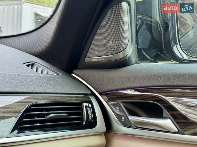 Синій БМВ 5 Серія, об'ємом двигуна 3 л та пробігом 155 тис. км за 32500 $, фото 23 на Automoto.ua
