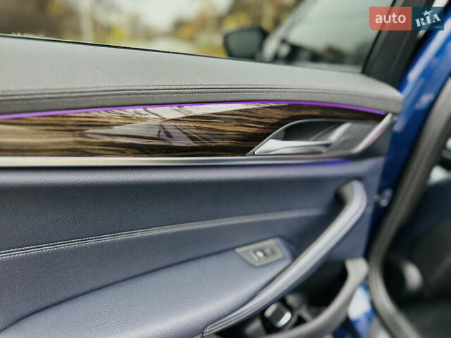 Синій БМВ 5 Серія, об'ємом двигуна 3 л та пробігом 170 тис. км за 37700 $, фото 25 на Automoto.ua