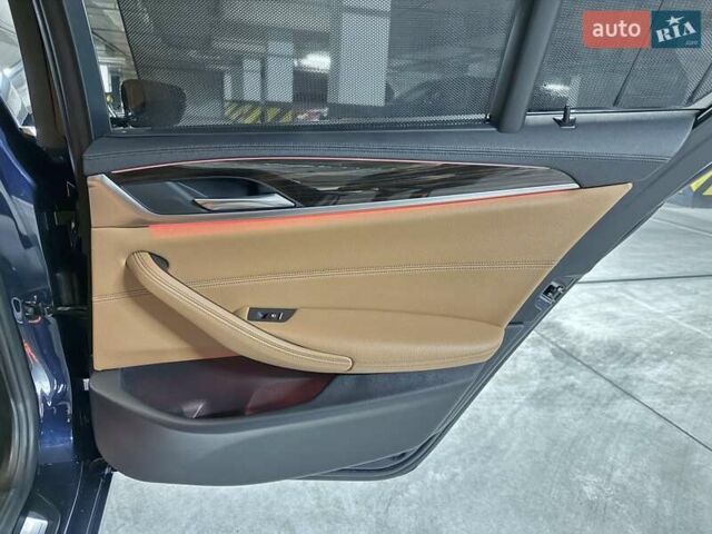 Синий БМВ 5 Серия, объемом двигателя 3 л и пробегом 115 тыс. км за 38000 $, фото 22 на Automoto.ua