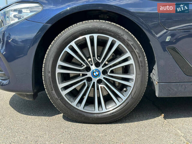 Синій БМВ 5 Серія, об'ємом двигуна 2 л та пробігом 101 тис. км за 28500 $, фото 10 на Automoto.ua