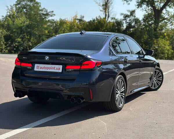 Синій БМВ 5 Серія, об'ємом двигуна 2 л та пробігом 124 тис. км за 25800 $, фото 10 на Automoto.ua