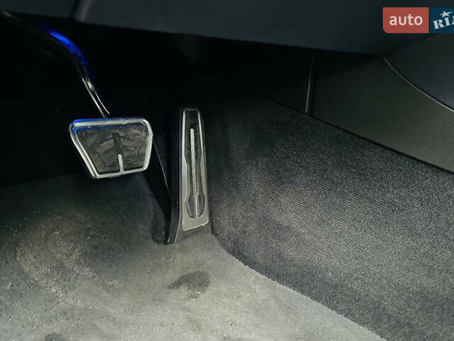 Синій БМВ 5 Серія, об'ємом двигуна 2.99 л та пробігом 170 тис. км за 38500 $, фото 21 на Automoto.ua