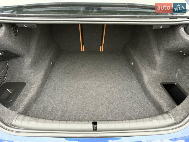 Синій БМВ 5 Серія, об'ємом двигуна 2 л та пробігом 122 тис. км за 26500 $, фото 33 на Automoto.ua