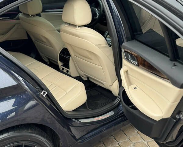 Синий БМВ 5 Серия, объемом двигателя 2 л и пробегом 81 тыс. км за 26500 $, фото 12 на Automoto.ua