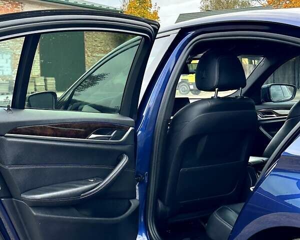 БМВ 5 Серия 2017 в Днепре (Днепропетровске) на Automoto.ua Синий БМВ 5 Серия, объемом двигателя 2 л и пробегом 219 тыс. км за 23999 $, фото 19 на Automoto.ua