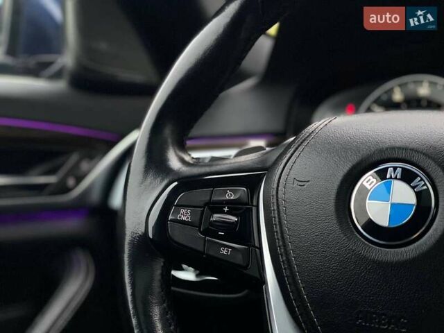 Синій БМВ 5 Серія, об'ємом двигуна 2 л та пробігом 240 тис. км за 22999 $, фото 12 на Automoto.ua