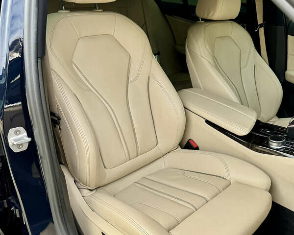 Синій БМВ 5 Серія, об'ємом двигуна 3 л та пробігом 155 тис. км за 32500 $, фото 24 на Automoto.ua