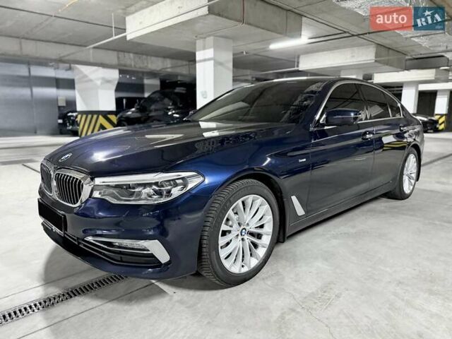 Синий БМВ 5 Серия, объемом двигателя 3 л и пробегом 115 тыс. км за 38000 $, фото 1 на Automoto.ua