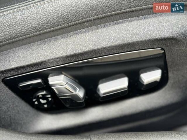 Синий БМВ 5 Серия, объемом двигателя 2.99 л и пробегом 217 тыс. км за 35200 $, фото 34 на Automoto.ua