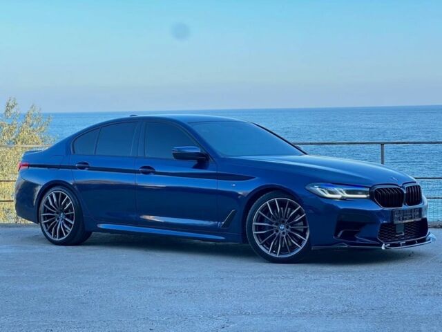 Синий БМВ 5 Серия, объемом двигателя 3 л и пробегом 155 тыс. км за 33000 $, фото 2 на Automoto.ua