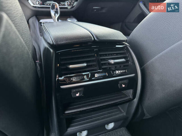 Синій БМВ 5 Серія, об'ємом двигуна 3 л та пробігом 117 тис. км за 33500 $, фото 25 на Automoto.ua