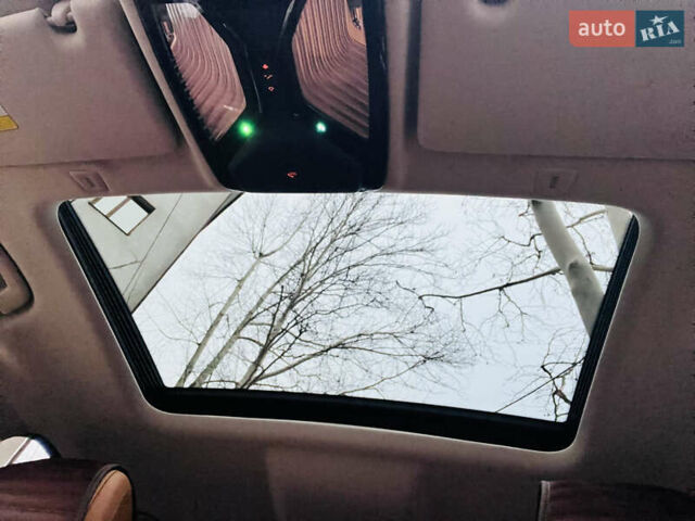 Синій БМВ 5 Серія, об'ємом двигуна 2 л та пробігом 113 тис. км за 31000 $, фото 12 на Automoto.ua