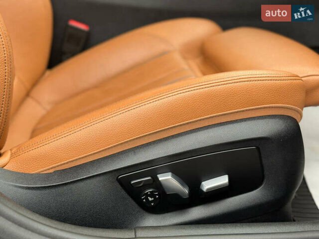 Синій БМВ 5 Серія, об'ємом двигуна 2 л та пробігом 122 тис. км за 26500 $, фото 32 на Automoto.ua