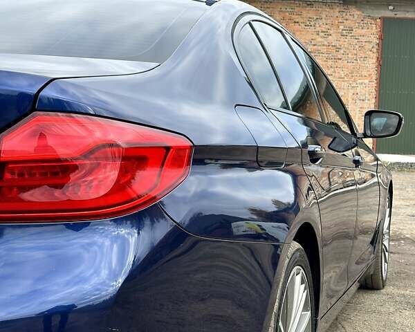 БМВ 5 Серия 2017 в Днепре (Днепропетровске) на Automoto.ua Синий БМВ 5 Серия, объемом двигателя 2 л и пробегом 219 тыс. км за 23999 $, фото 9 на Automoto.ua