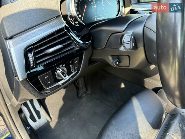 Синий БМВ 5 Серия, объемом двигателя 2 л и пробегом 146 тыс. км за 33300 $, фото 46 на Automoto.ua