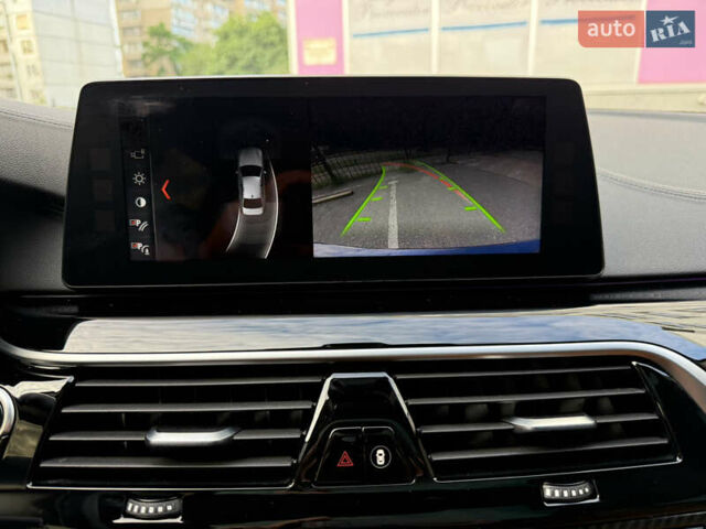 БМВ 5 Серія 2018 у Києві на Automoto.ua Синій БМВ 5 Серія, об'ємом двигуна 2 л та пробігом 97 тис. км за 29999 $, фото 46 на Automoto.ua