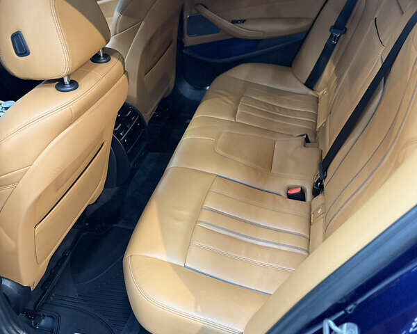 Синій БМВ 5 Серія, об'ємом двигуна 3 л та пробігом 148 тис. км за 47500 $, фото 4 на Automoto.ua