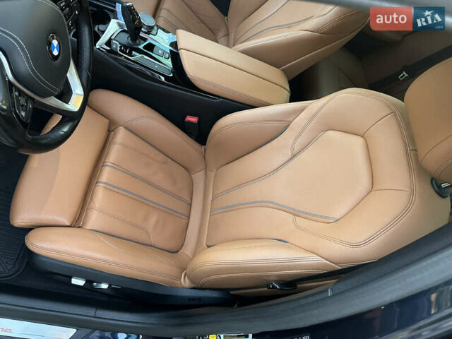 Синій БМВ 5 Серія, об'ємом двигуна 2 л та пробігом 105 тис. км за 27000 $, фото 19 на Automoto.ua
