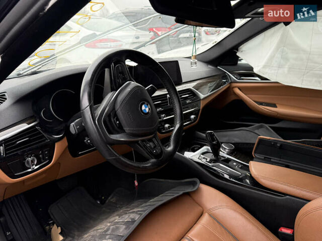 Синий БМВ 5 Серия, объемом двигателя 2 л и пробегом 139 тыс. км за 15300 $, фото 33 на Automoto.ua