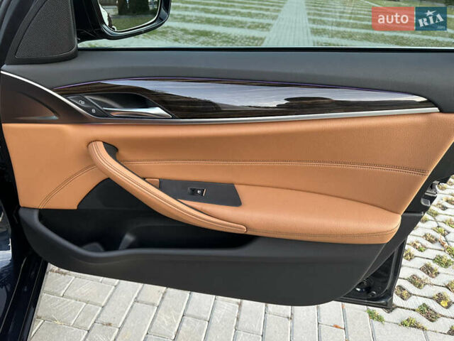 Синій БМВ 5 Серія, об'ємом двигуна 2 л та пробігом 105 тис. км за 27000 $, фото 27 на Automoto.ua