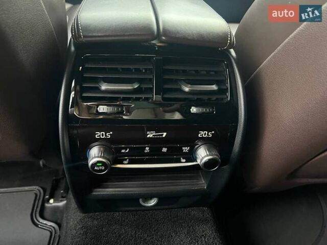 Синій БМВ 5 Серія, об'ємом двигуна 2 л та пробігом 240 тис. км за 28000 $, фото 13 на Automoto.ua