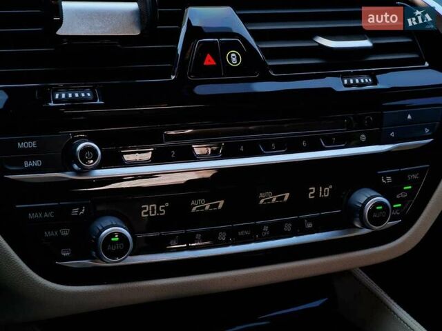 Синий БМВ 5 Серия, объемом двигателя 2 л и пробегом 202 тыс. км за 24490 $, фото 91 на Automoto.ua