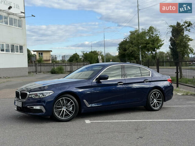 БМВ 5 Серія 2018 у Києві на Automoto.ua Синій БМВ 5 Серія, об'ємом двигуна 2 л та пробігом 97 тис. км за 29999 $, фото 5 на Automoto.ua