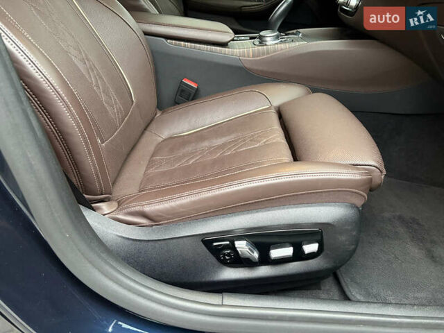 Синий БМВ 5 Серия, объемом двигателя 2 л и пробегом 191 тыс. км за 27900 $, фото 19 на Automoto.ua