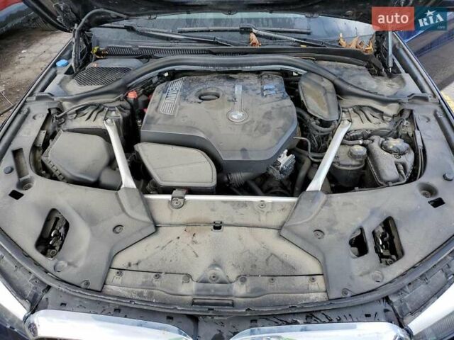 Синий БМВ 5 Серия, объемом двигателя 2 л и пробегом 91 тыс. км за 9400 $, фото 10 на Automoto.ua