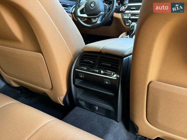 Синій БМВ 5 Серія, об'ємом двигуна 2 л та пробігом 97 тис. км за 29999 $, фото 28 на Automoto.ua