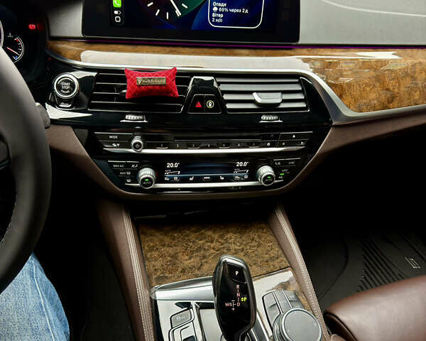 Синий БМВ 5 Серия, объемом двигателя 2 л и пробегом 241 тыс. км за 29000 $, фото 10 на Automoto.ua