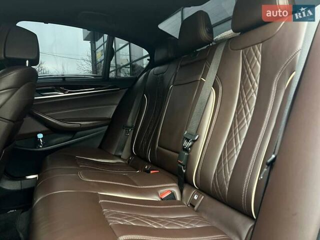 Синій БМВ 5 Серія, об'ємом двигуна 2 л та пробігом 240 тис. км за 28000 $, фото 24 на Automoto.ua