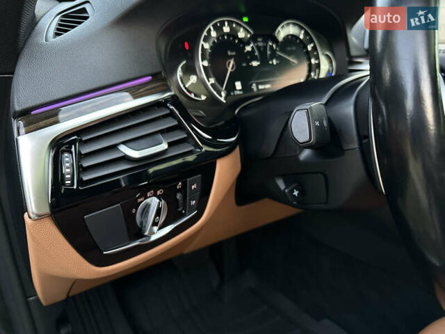 Синій БМВ 5 Серія, об'ємом двигуна 2 л та пробігом 105 тис. км за 27000 $, фото 20 на Automoto.ua