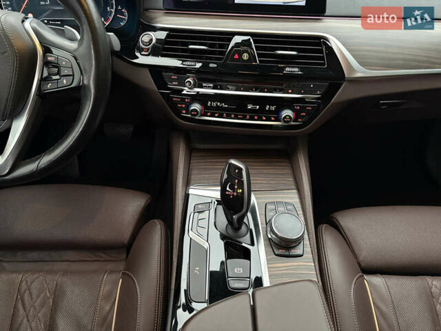 Синий БМВ 5 Серия, объемом двигателя 2 л и пробегом 191 тыс. км за 27900 $, фото 24 на Automoto.ua