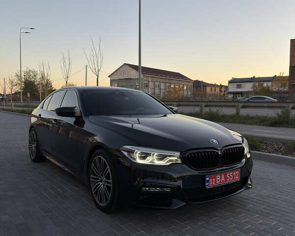 Синий БМВ 5 Серия, объемом двигателя 3 л и пробегом 118 тыс. км за 35900 $, фото 1 на Automoto.ua