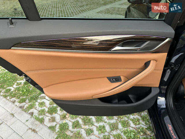 Синій БМВ 5 Серія, об'ємом двигуна 2 л та пробігом 105 тис. км за 27000 $, фото 22 на Automoto.ua
