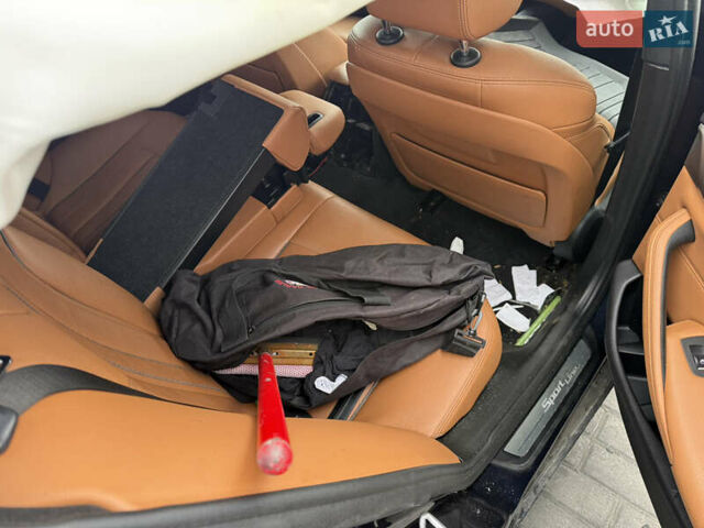 Синий БМВ 5 Серия, объемом двигателя 2 л и пробегом 139 тыс. км за 15300 $, фото 24 на Automoto.ua