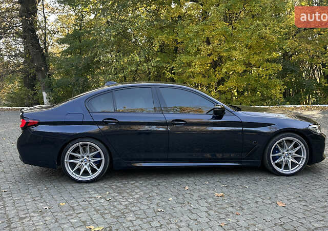 БМВ 5 Серия 2019 в Черновцах на Automoto.ua Синий БМВ 5 Серия, объемом двигателя 3 л и пробегом 137 тыс. км за 42000 $, фото 5 на Automoto.ua