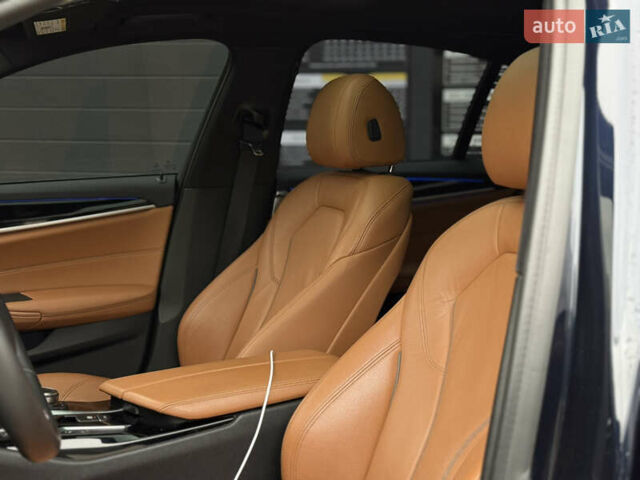 Синий БМВ 5 Серия, объемом двигателя 3 л и пробегом 140 тыс. км за 37500 $, фото 20 на Automoto.ua