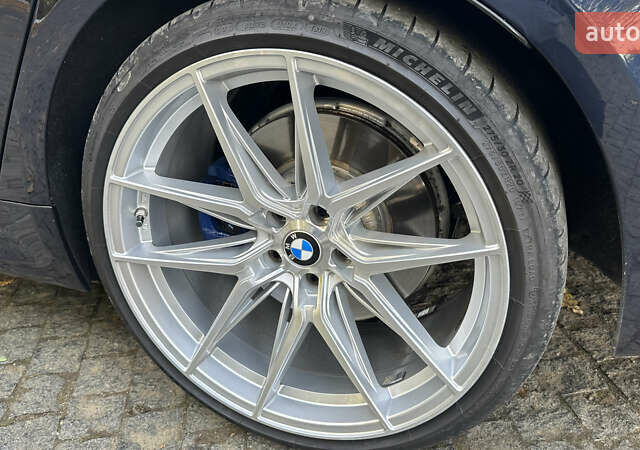 БМВ 5 Серия 2019 в Черновцах на Automoto.ua Синий БМВ 5 Серия, объемом двигателя 3 л и пробегом 137 тыс. км за 42000 $, фото 10 на Automoto.ua