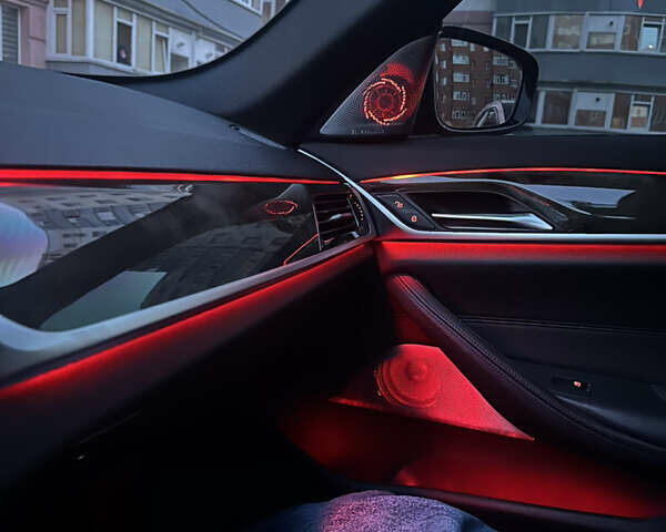 Синій БМВ 5 Серія, об'ємом двигуна 2 л та пробігом 80 тис. км за 28400 $, фото 22 на Automoto.ua